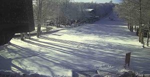 Torna la neve sull'Amiata, tutto pronto per una bella domenica sugli sci