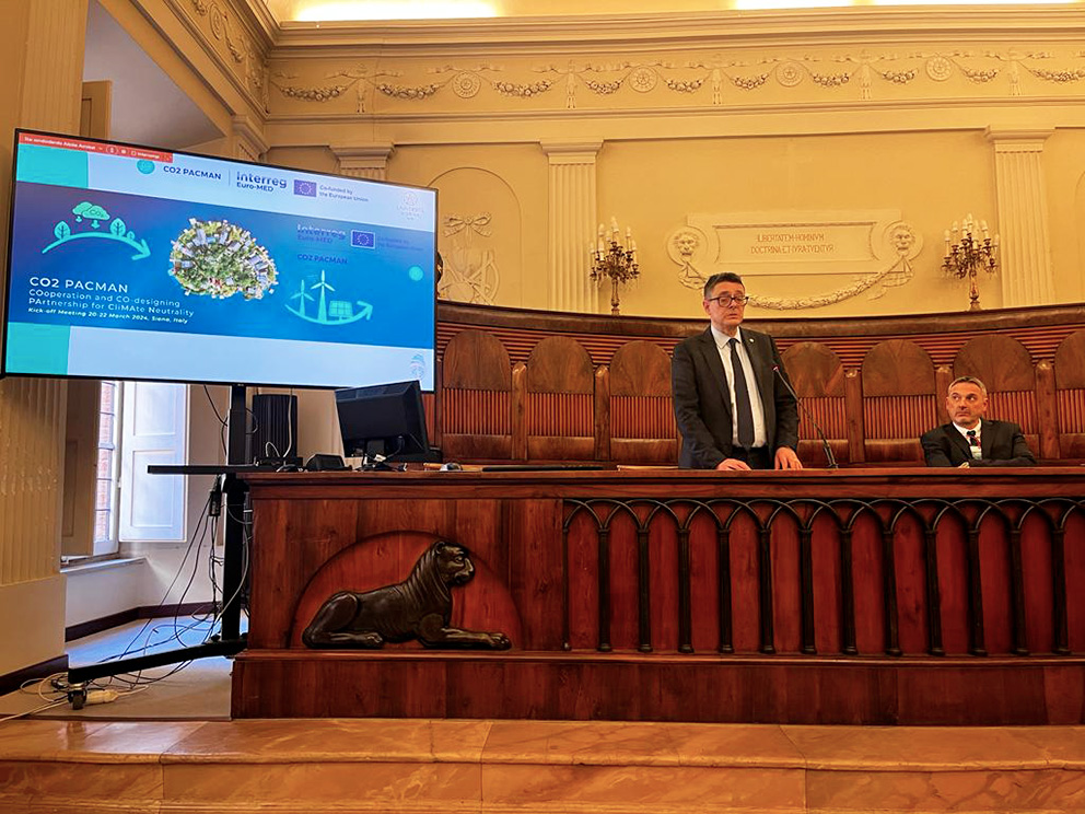 Università di Siena, affrontare le sfide del cambiamento climatico con ...