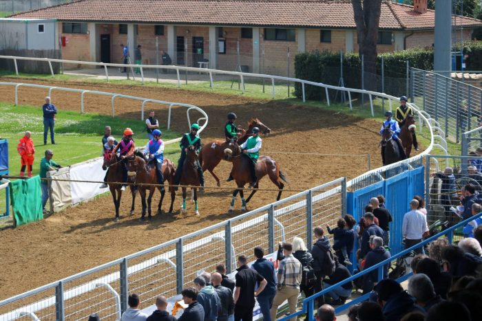 Monteroni corse rinviate al 12 maggio a causa del maltempo