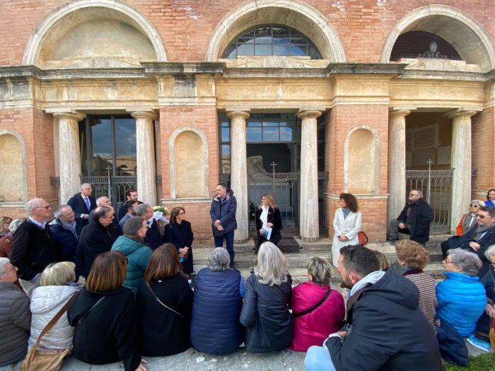 Siena, restaurata la Piet&agrave; di Giovanni Dupr&egrave; al cimitero della Misericordia