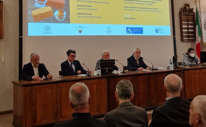 Tra scoperte e novità, successo del convegno sul Duomo di Siena