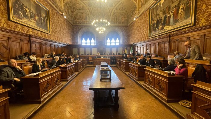 Consiglio comunale, Siena riaccende i riflettori dopo la pausa estiva con un'agenda calda