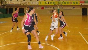 Basket B femminile, al via i play off. Il Costone comincia stasera da Ponte a Buggianese