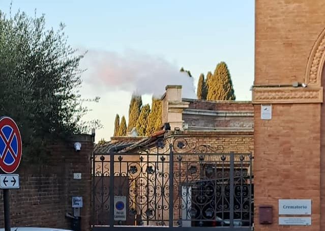 Forno crematorio Siena, Neri: "E' inquinante e non può stare lì"