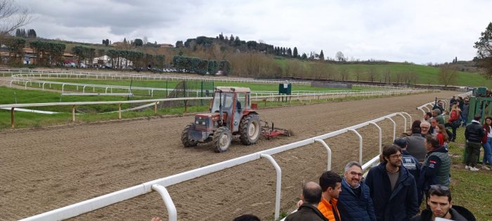 Galoppatoio Pian delle Fornaci, Lor&eacute;: "Sigerico decider&agrave; investimento per manutenzione"