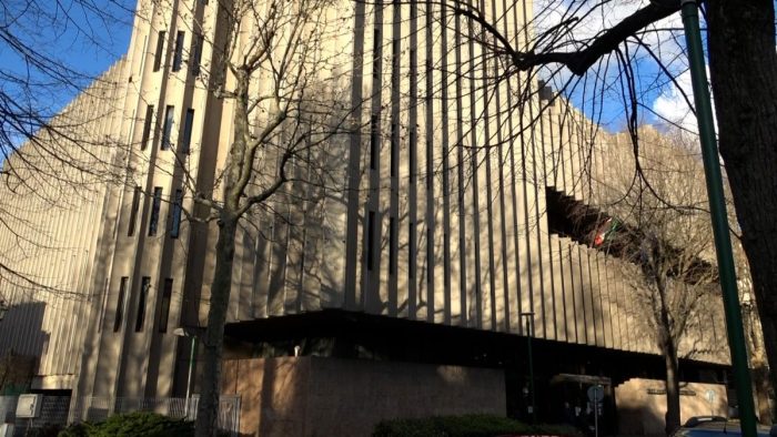 Telefonate erotiche a due avvocate senesi, condannato 32enne romano