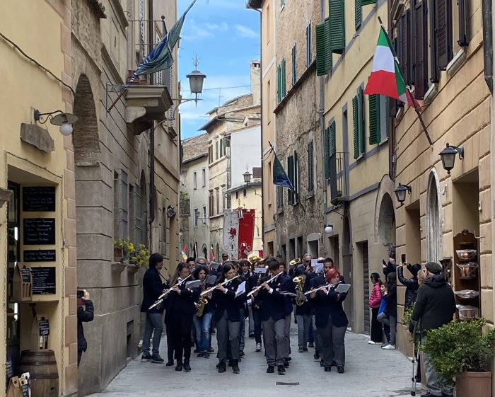 Montepulciano celebra il 25 aprile su tutto il territorio comunale