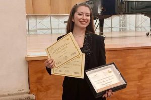 Il Franci sul podio del Concorso internazionale ‘Puccini’ con l’allieva di canto Elisabetta Ricci