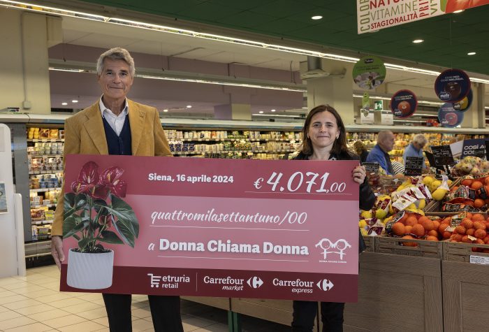 Siena, dai supermercati Carrefour oltre 4mila euro donati a &ldquo;Donna chiama Donna&rdquo;