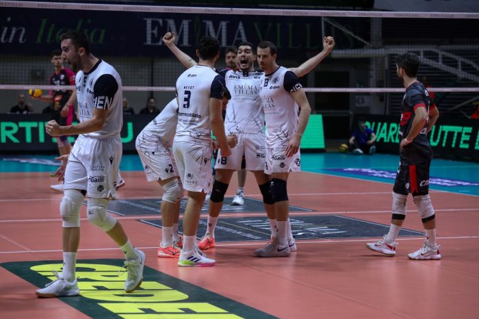 Emma Villas Siena, a Porto Viro per centrare la finale. Passaponti: "In gara 2 si riparte da zero"