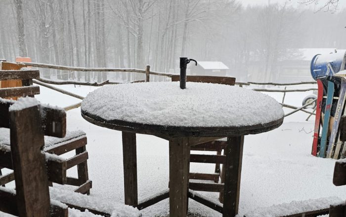 Nevica sull'Amiata, il sindaco Tondi: "Uno spettacolo meraviglioso che rapidamente se ne andrà"