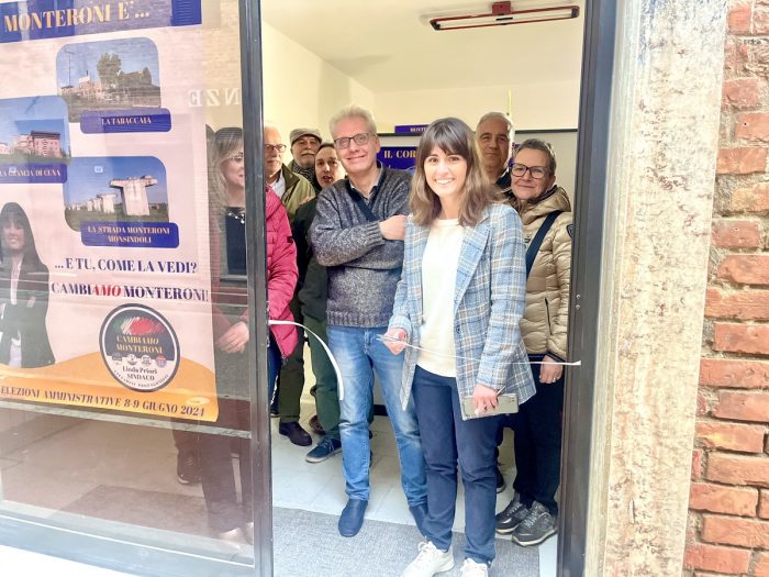 "Cambiamo Monteroni": inaugurato il Comitato Elettorale di Linda Priori