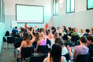 Aspiranti medici alla prova generale del nuovo test di Medicina domani a Siena