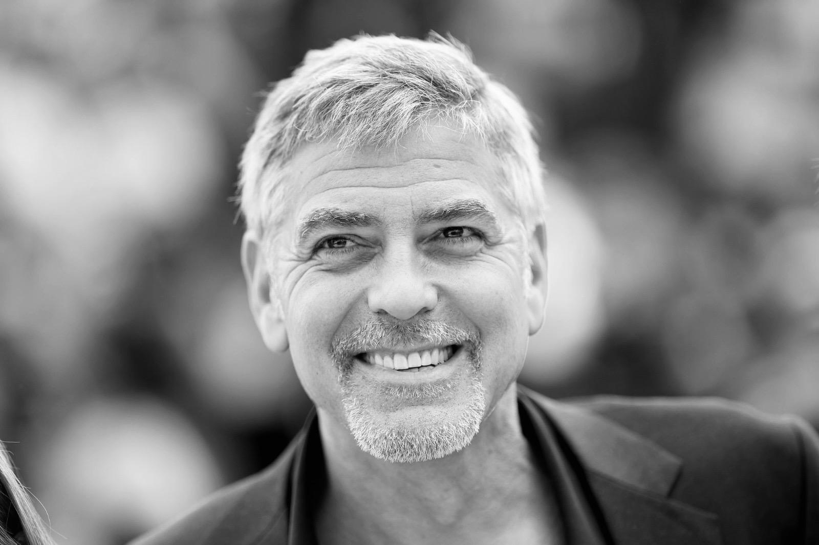 George Clooney a Montalcino per girare un film. Sul set anche Adam Sandler e Riley Keough