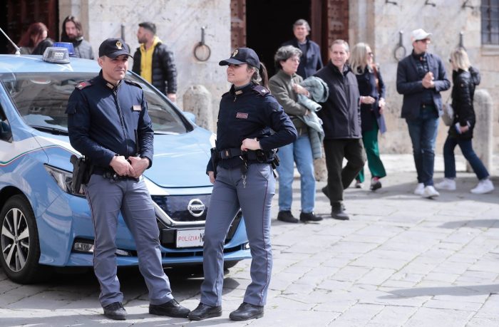 Siena, la Polizia di Stato celebra il 172&deg; Anniversario dalla fondazione