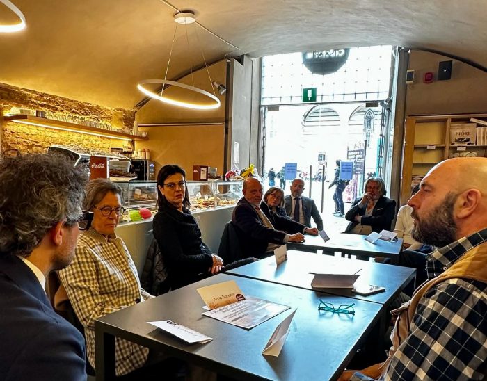 I prodotti locali ambasciatori del territorio, tavola rotonda a Siena