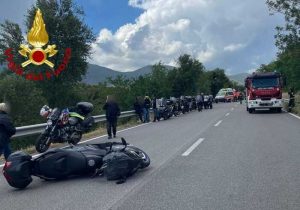 Tragedia in moto in Sardegna, morti due contradaioli della Chiocciola