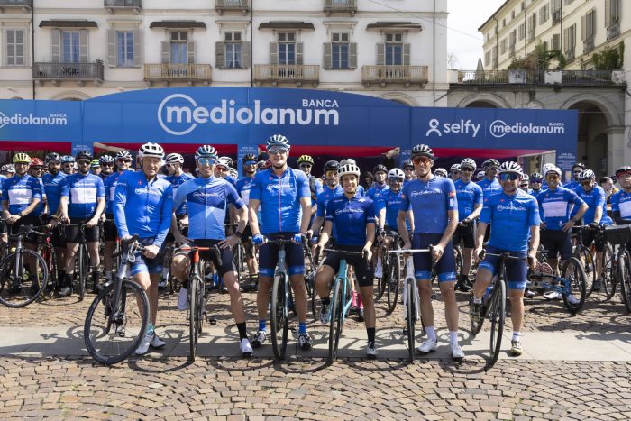 Banca Mediolanum: "Un giro nel Giro" da Monteroni d'Arbia a Rapolano Terme
