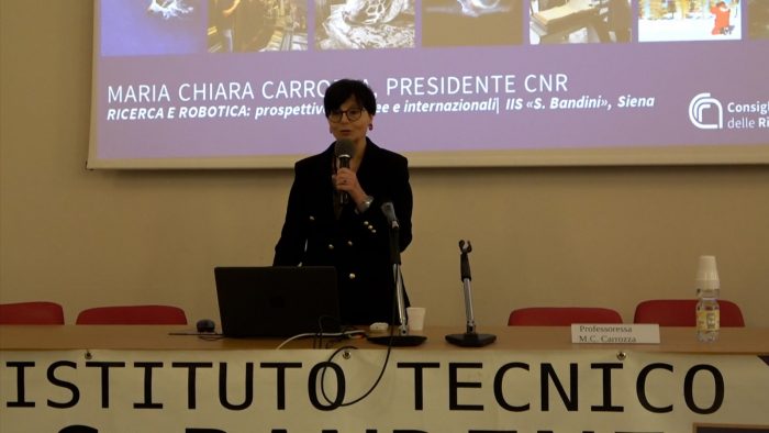 Carrozza (presidente Cnr): "Rapporto neuroscienze-neurorobotica, Università di Siena vanta punte d'eccellenza"