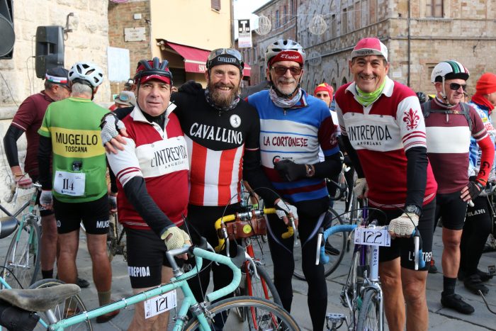 Seconda edizione di “Poggi e buche”, la ciclostorica di Montepulciano