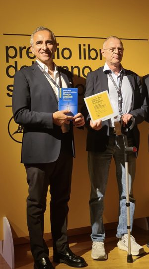 Ai professori Rossi e&nbsp;Prattichizzo&nbsp;dell'Universit&agrave; di Siena, il Premio Galileo per il &ldquo;Libro dell&rsquo;Anno sull&rsquo;Innovazione"