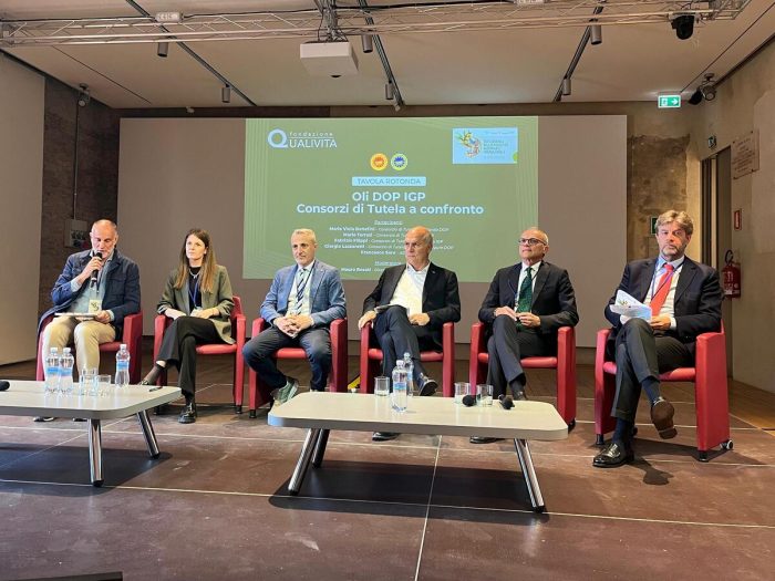 Olio, Qualivita: "Dop Igp unico contrasto all'ibericizzazione dell'olivicoltura italiana"