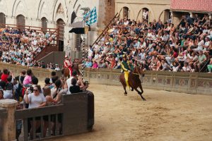 Palio di Siena, Chiavassa: "Soddisfatto dell'esordio, ma l'obiettivo ora &egrave; vincere"