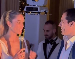 Bernardo Corradi ed Elena Santarelli festeggiano i 10 anni di matrimonio a Roma