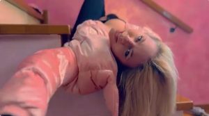 "Cade pure la città", è uscito il nuovo singolo della cantante senese Rebic