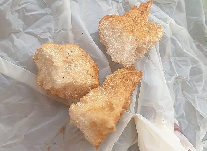 Siena, spugne fritte in un giardino condominiale al Petriccio