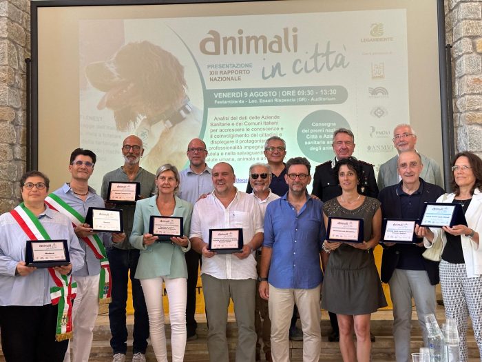 Premio "Animali in citt&agrave; 2024" di Legambiente alla Asl Toscana sud est