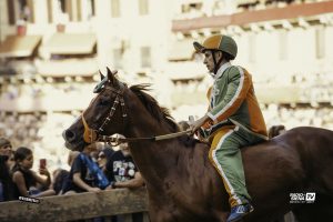 Palio di Siena 16 agosto: la Selva ha deciso, Andrea Sanna sar&agrave; Virgola