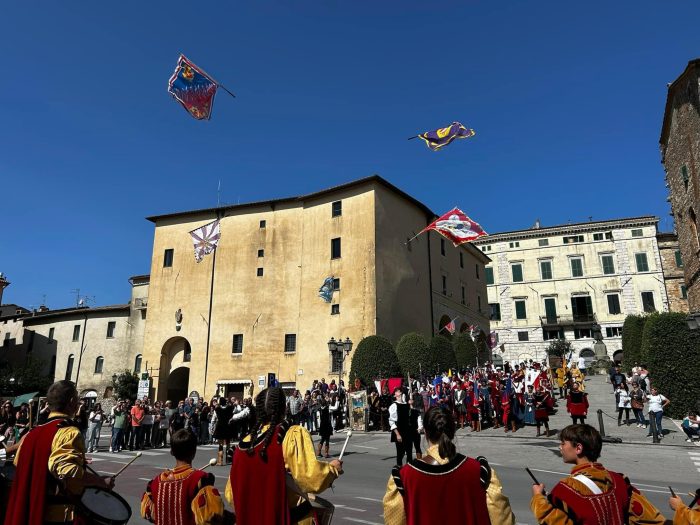 Sarteano: rinnovati i consigli e nominati i capitani della Giostra del Saracino