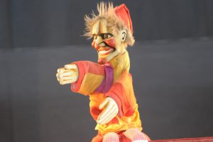 &ldquo;Pir&ugrave; e il cavaliere di Mezzotacco&rdquo;, tornano i burattini a Siena