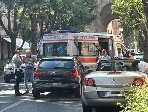Siena: incidente all'Antiporto, traffico rallentato