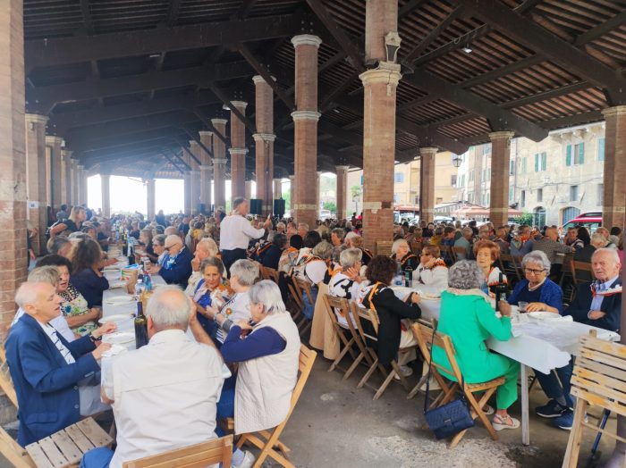 &Egrave; tempo di tornare "A pranzo co&rsquo; nonni": sabato appuntamento al Tartarugone