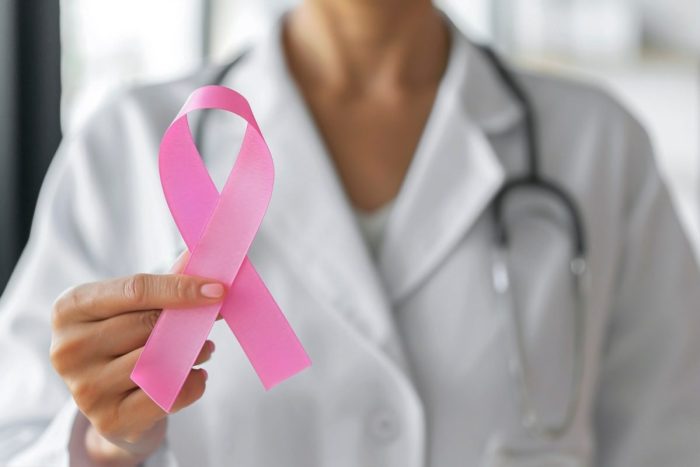 Ottobre rosa, l&rsquo;ospedale di Campostaggia organizza visite senologiche