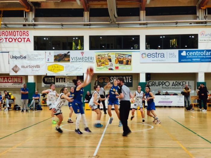 Basket femminile, Aymar&agrave; Costone tutto cuore e grinta batte Piombino al Palaorlandi