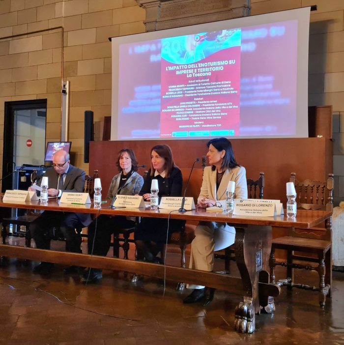 L'impatto dell'Enoturismo su imprese e territorio, convegno oggi a Siena