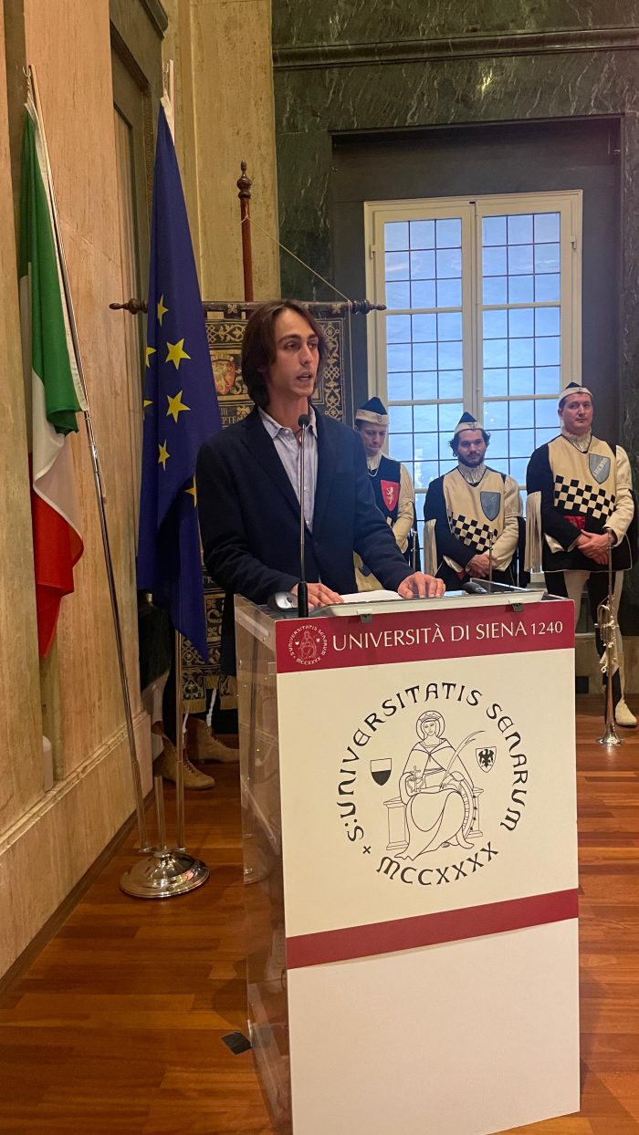 Inaugurazione 784&deg; anno accademico Universit&agrave; di Siena: Samuele Picchianti interviene su guerra, tagli ministeriali e violenza di genere