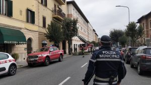 Siena: pianta pericolante in Viale Cavour, modifiche alla viabilit&agrave;
