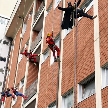 supereroi acrobatici 5