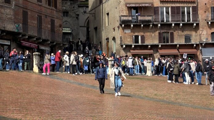 Turismo a Siena per Capodanno, Lezzi: "Prenotazioni al 50-60%"
