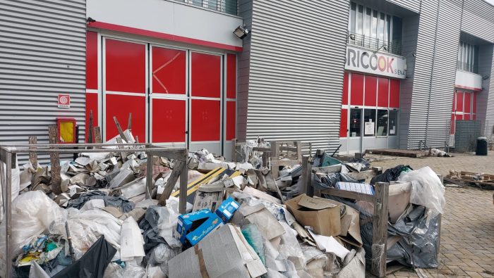 A un anno dalla crisi di Brico Ok regna il degrado nell'area deposito. Siena Sostenibile: "Pi&ugrave; controllo e attenzione"