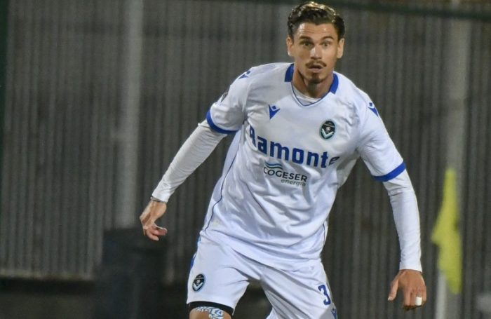 Pianese, arriva il centrocampista Federico Marchesi. Ceduti Capelli e Odjer