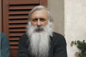 Oltre la paura della morte. Padre Guidalberto Bormolini a Siena