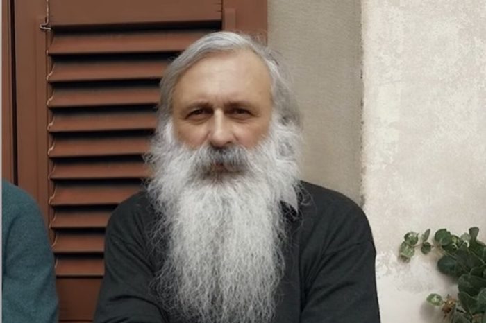 Oltre la paura della morte. Padre Guidalberto Bormolini a Siena