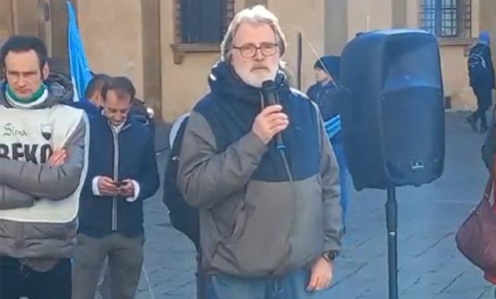 M5S: "Chiusura di Beko &egrave; un attacco al lavoro e a Siena. Governo assente, servono risposte immediate"