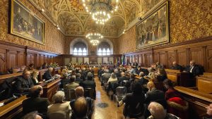 Siena, presentata e discussa in Consiglio una mozione sul tema lavoro e occupazione
