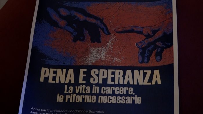 Siena, la storia di Rocco Derek Barnabei manifesto per i diritti dei detenuti